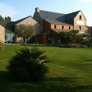 Hotel Domaine De La Barbinais